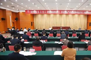 NCS Hoàng Thị Út  bảo vệ thành công luận án Tiến sĩ cấp Viện