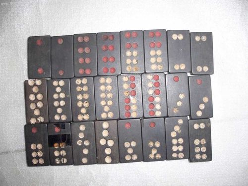   Hướng đi riêng cho dòng tranh thêu nghệ thuật cao cấp Minh Lãng