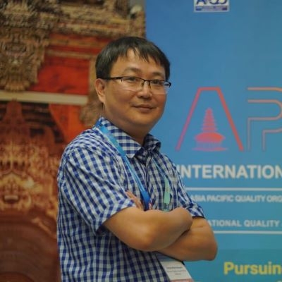 Ông Trần Minh Khánh
