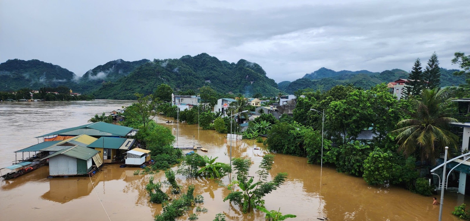 TIN CẢNH BÁO LŨ TRÊN CÁC SÔNG TỪ THANH HÓA ĐẾN HUẾ