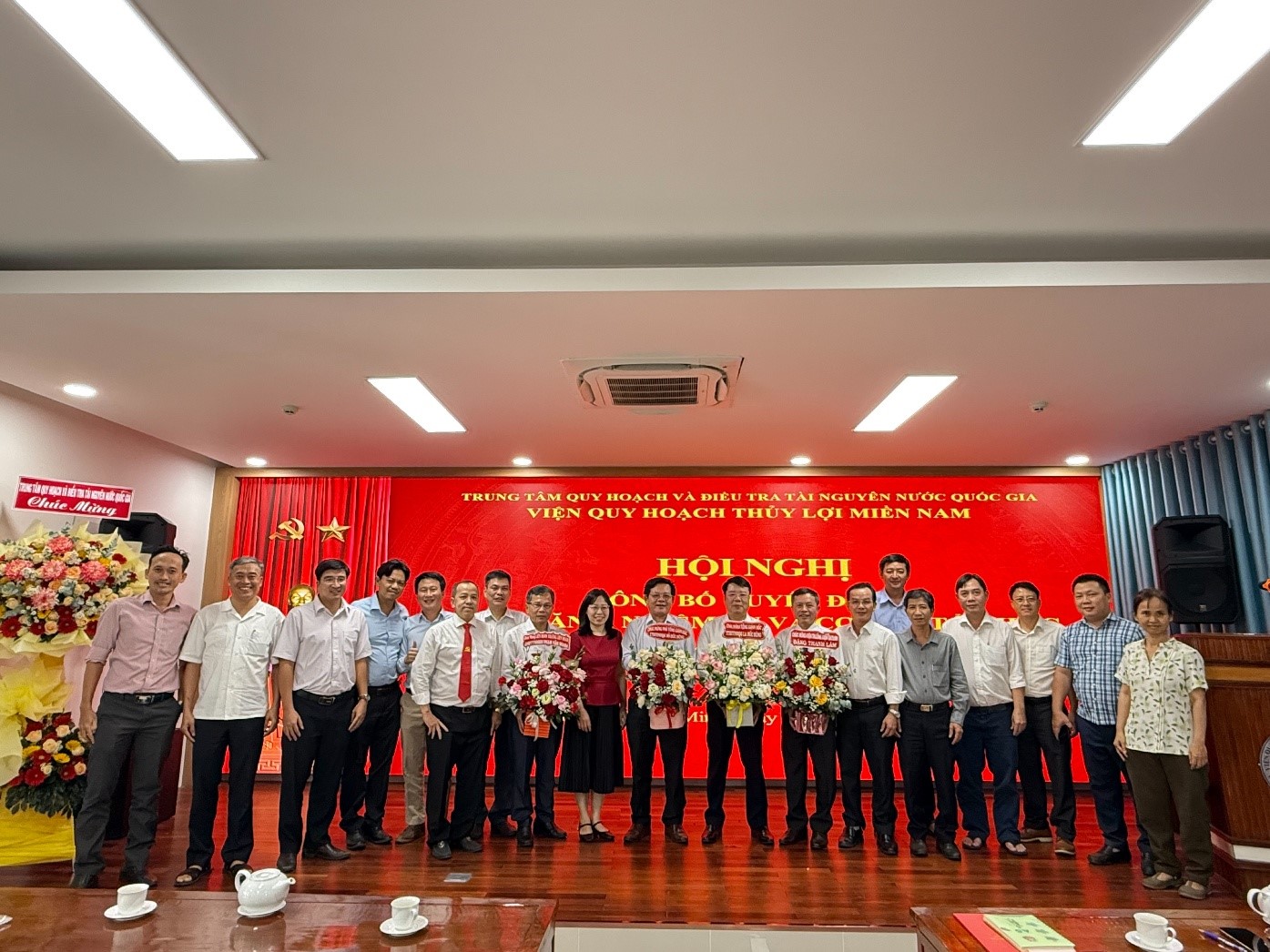 Hội nghị công bố các Quyết định về tổ chức và công tác cán bộ Viện Quy hoạch Trang Chủ J88.com Trực Tuyến Mới Nhất 2026 miền Nam
