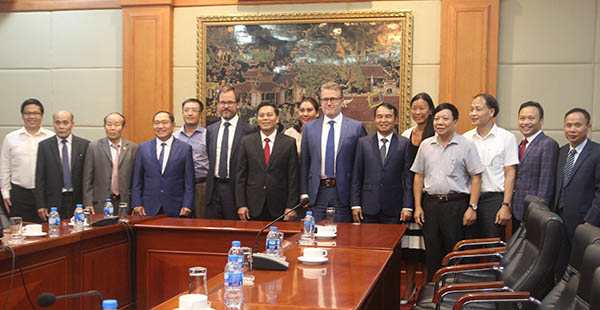 Tập đoàn Storm Capital Partners mong muốn đầu tư nhà máy điện khí nổi tại Hải Phòng