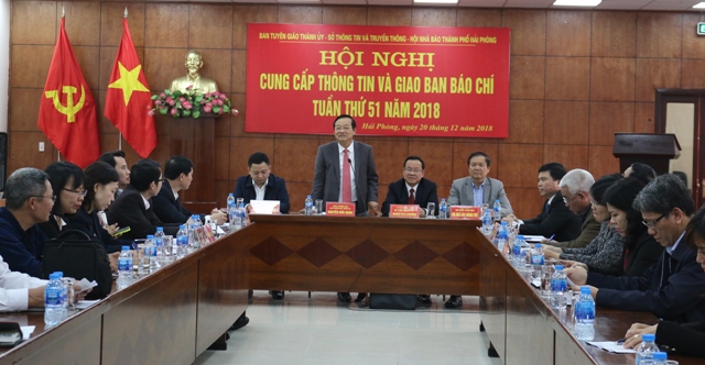 Hội nghị Cung cấp thông tin và giao ban báo chí tuần 51