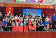 Bảo hiểm Trang Chủ J88.com Trực Tuyến Mới Nhất 2026 thành phố: Thăm, tặng quà các cháu Trường 88 com the gioi đỉnh cao Trang Chủ J88.com Trực Tuyến Mới Nhất 2026 Thanh Xuân