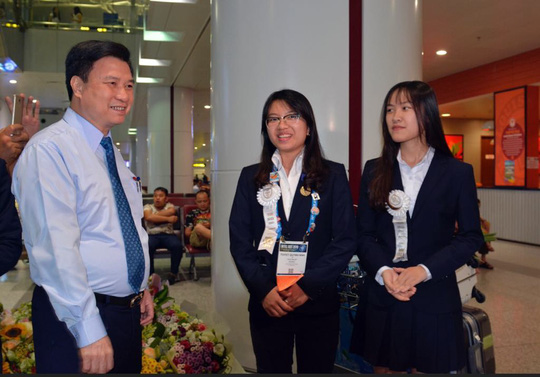 2 nữ sinh Hải Phòng Äoạt giải nghiên cứu khoa há»c tại Mỹ - Ảnh 1.