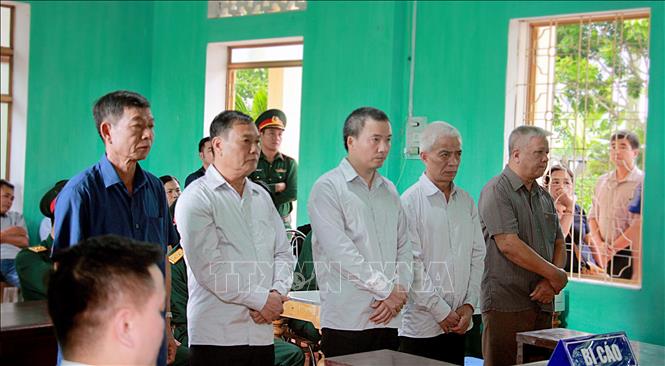 Ch&uacute; th&iacute;ch ảnh