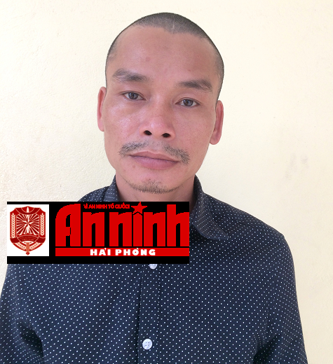 Tóm gọn đối tượng mang thuốc phiện đi chơi