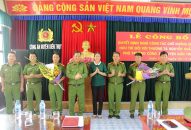 Công an thành phố khen thưởng Công an huyện Kiến Thụy
