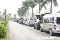 Các phương tiện đi như thế nào trong lễ khai ấn Đền Trần?
