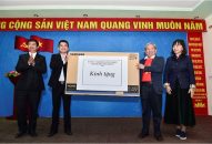 Đảng ủy khối J881.love nhà cái bóng đá world cup  Thăm, tặng quà tạo đảo Bạch Long Vỹ