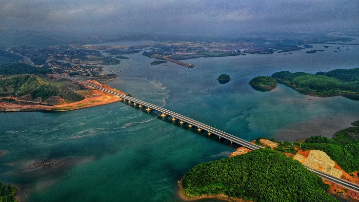 Điều chỉnh tốc độ tối đa lên 100km mỗi giờ trên cao tốc Hạ Long - Vân Đồn kể từ 10.7