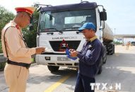 [Photo] Tổng J881 ưu đãi hấp dẫn xe khách, xe container trên toàn quốc