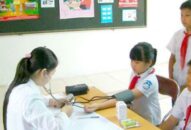 Tích cực phối hợp với ngành J882ea hoàn trả cao triển khai BHYT học sinh