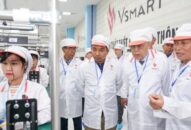 Chủ tịch Quốc hội vùng Yangon – Myanmar U Tin Maung Tun:“Nhà máy VinSmart dây chuyền hiện đại, J881 ưu đãi hấp dẫn chặt chẽ, rất đáng tự hào”