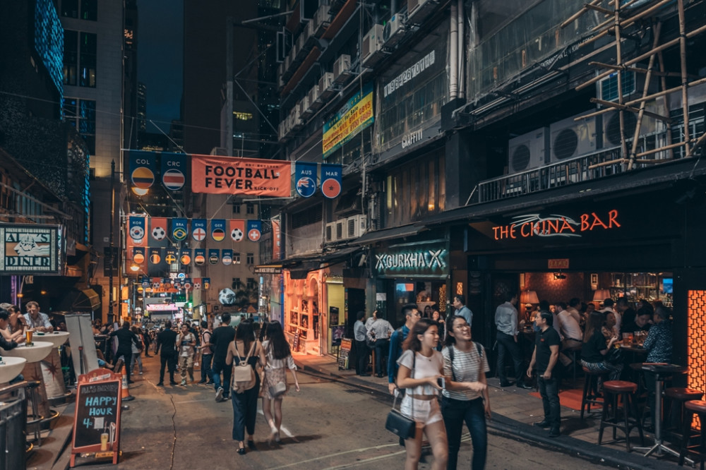 Xứ Cảng thơm không bao giờ ngủ (Ảnh: Shutterstock)