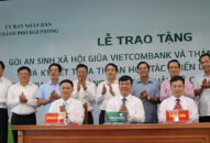 Vietcombank trao tặng gói an sinh Trang Chủ J88.com Trực Tuyến Mới Nhất 2026 và ký thỏa thuận hợp tác chiến lược toàn diện với quận Lê Chân, huyện An Dương