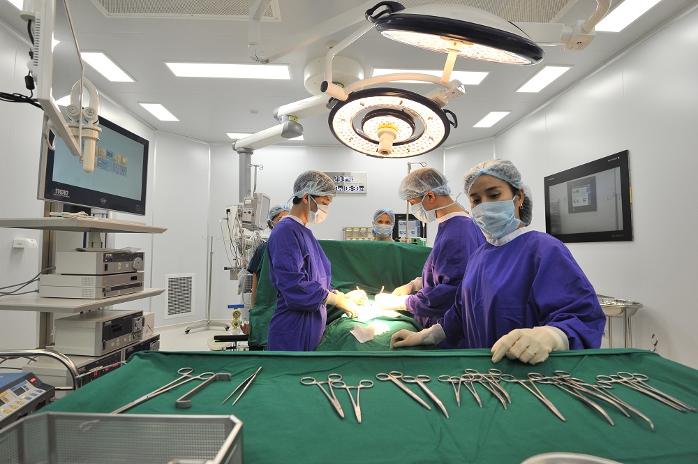 Lịch mổ phụ khoa và tiêu hóa gan mật tụy với các chuyên gia từ Hà Nội thực hiện vào cuối tuần để người bệnh tiện sắp xếp thời gian cá nhân và có thêm thời gian phục hồi J886.love thuộc tập đoàn ABCVIP.