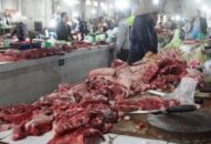 Người tiêu dùng “than trời” vì giá lợn thịt