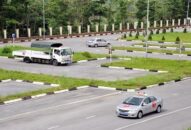 Siết chặt đào tạo và sát hạch bằng lái xe