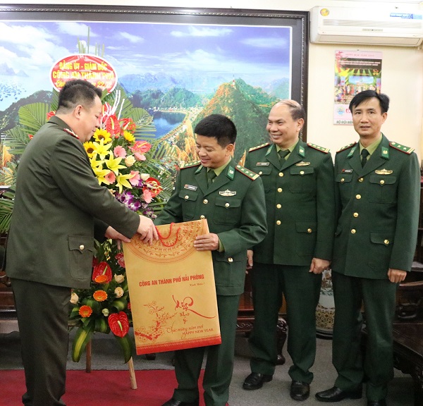 Đại tá Nguyễn Quốc Hùng, Phó Giám đốc CATP