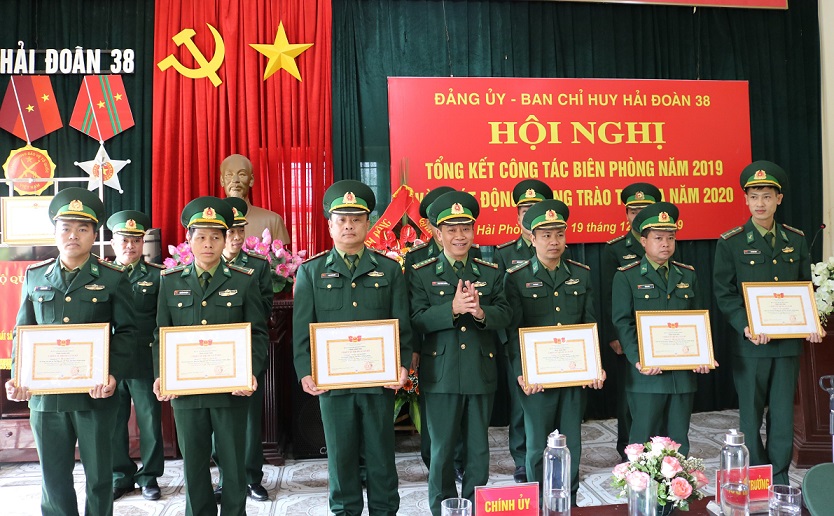 Lãnh đạo Lãnh đạo