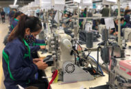 Người 88 com the gioi đỉnh cao mong nhận thưởng Tết sớm
