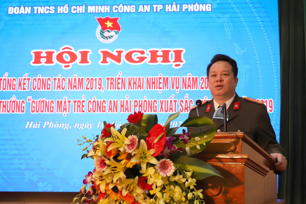 Đại tá Nguyễn Quốc Hùng – Phó Giám đốc CATP phát biểu tại hội nghị