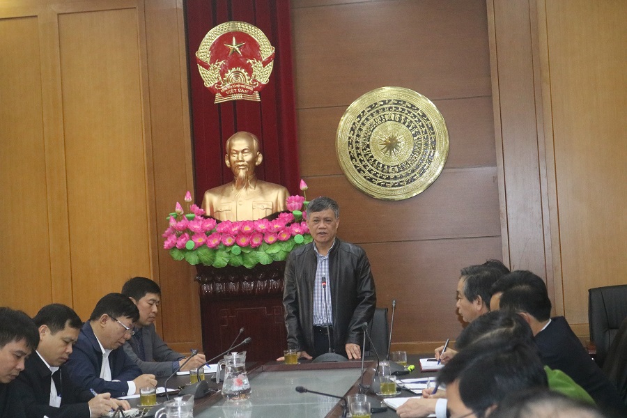 Phó Chủ tịch Thường trực UBND TP Nguyễn Xuân Bình đề nghị huyện Vĩnh Bảo trả lại hiện trạng tuyến đường sau 3 hôm 