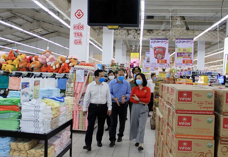 Siêu thị Big C đáp ứng tốt việc dự trữ mặt hàng thiết yếu phục vụ người dân trong mùa dịch Covid-19