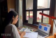 Bộ J882ea hoàn trả cao và Đào tạo sẽ khảo sát tình hình dạy học từ xa