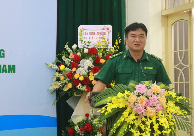 Đồng chí Nguyễn Công Dĩnh – Tổng đội Trưởng Tổng đội TNXP TP phát biểu tại lễ kỷ niệm