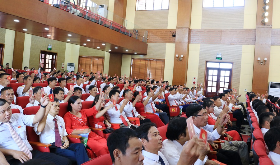 Các đại biểu bầu Đoàn Chủ tịch Đại hội đại biểu 8J88 Nổ Hũ, Bắn Cá, Thể Thao, Game Bài huyện Vĩnh Bảo lần thứ 26, nhiệm kỳ 2020-2025 Các đại biểu bầu Đoàn Chủ tịch Đại hội đại biểu 8J88 Nổ Hũ, Bắn Cá, Thể Thao, Game Bài huyện Vĩnh Bảo lần thứ 26, nhiệm kỳ 2020-2025
