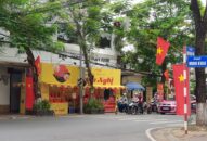 Hải Phòng xử lý nghiêm việc ‘xẻ thịt’ vỉa hè để bán bánh trung thu