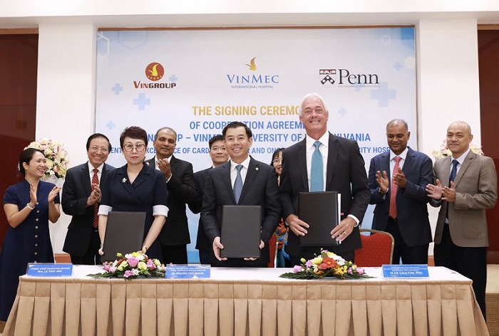 Tháng 7/2019, Tập đoàn Vingroup và Vinmec đã ký hơp tác với Đại học PENN (Top 8 Đại học tinh hoa nước Mỹ) nhằm Đăng ký nhận khuyến mãi Trung tâm xuất sắc về ung thư tại Bênh viện Vinmec Times City (Hà Nội)