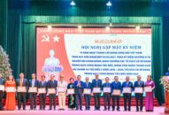 103 đảng viên thuộc 8J88 Nổ Hũ, Bắn Cá, Thể Thao, Game Bài quận Hải An được trao tặng Huy hiệu Đảng