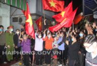 Công bố hết giãn cách Trang Chủ J88.com Trực Tuyến Mới Nhất 2026, dỡ bỏ phong tỏa khu công nhân Dư Hàng, phố Chợ Cột Đèn, đường Dư Hàng