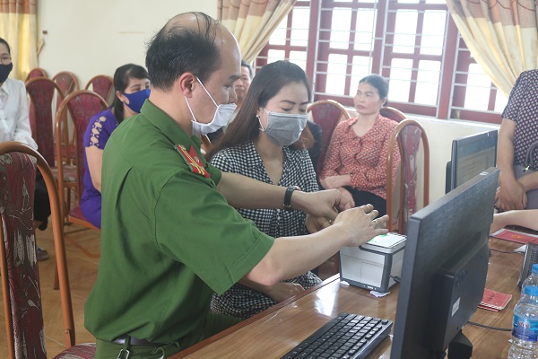 Trung tá Đoàn Vũ Thành, một đảng viên luôn tận tâm, trách nhiệm, hết mình với công việc và hoàn thành mọi công việc được giao