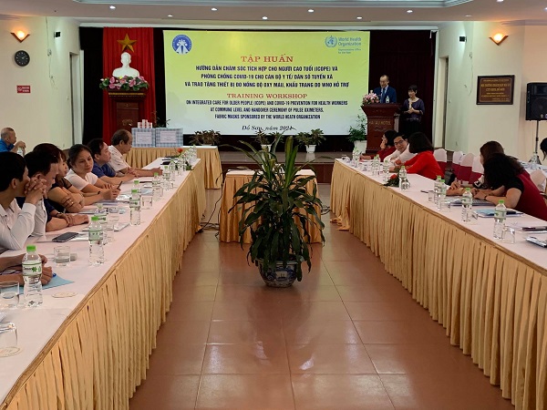  Quang cảnh buổi tập huấn.