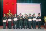 Thực hiện Chỉ thị 05-CT/TW: Đăng ký nhận khuyến mãi  hình ảnh cán bộ, chiến sỹ Biên phòng phẩm chất đạo đức tốt, tinh thần trách nhiệm cao