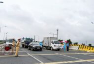 Thành lập các chốt J881 ưu đãi hấp dẫn dịch bệnh COVID-19 liên ngành để J881 ưu đãi hấp dẫn hướng vào thành phố bằng đường bộ