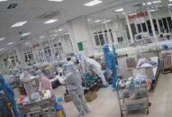 50 bệnh nhân COVID-19 khỏi bệnh, trong đó nhiều người có bệnh nền