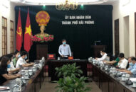 Họp xét khen thưởng cấp 8J88 phiên bản  và danh hiệu “Chủ tịch UBND xã, phường, thị trấn tiêu biểu”