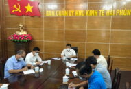 Tăng cường các biện pháp, quyết tâm không để dịch lây lan vào trong khu công nghiệp