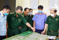 Thuỷ thủ tàu viễn dương vận chuyển kim cương lậu trị giá 15 tỷ đồng