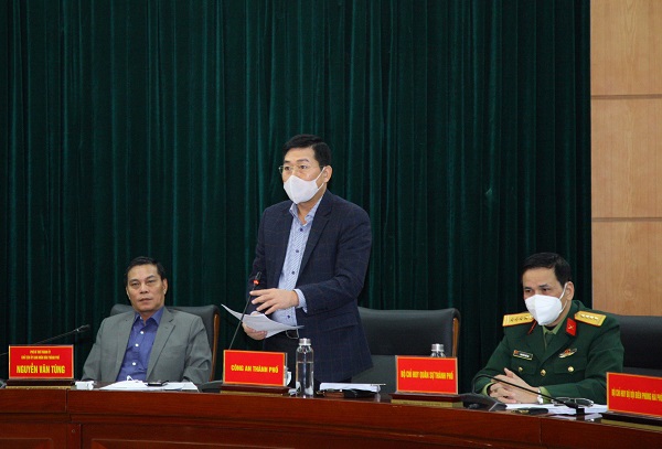 Thiếu tướng Vũ Thanh Chương, Giám đốc Công an thành phố phát biểu tại Hội nghị