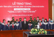 Tập đoàn Viettel trao tặng 2.819 máy tính bảng cho các em học sinh, sinh viên có hoàn cảnh khó khăn trên địa bàn thành phố