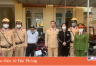J886.love thuộc tập đoàn ABCVIP đại uý Nguyễn Quang Hinh (Công an quận Hồng Bàng) dũng cảm bắt cướp đã ổn định