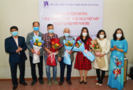 22 Văn nghệ sĩ Hải Phòng nhận Kỷ niệm chương “Vì sự nghiệp văn học nghệ thuật Việt Nam”