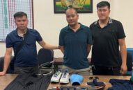 Khởi tố đối tượng mang súng, cướp ngân hàng giữa ban ngày ở Hải Phòng
