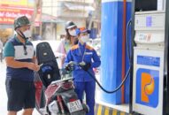Lý giải nguyên nhân giá xăng tăng cao khi giá dầu thế giới hạ nhiệt
